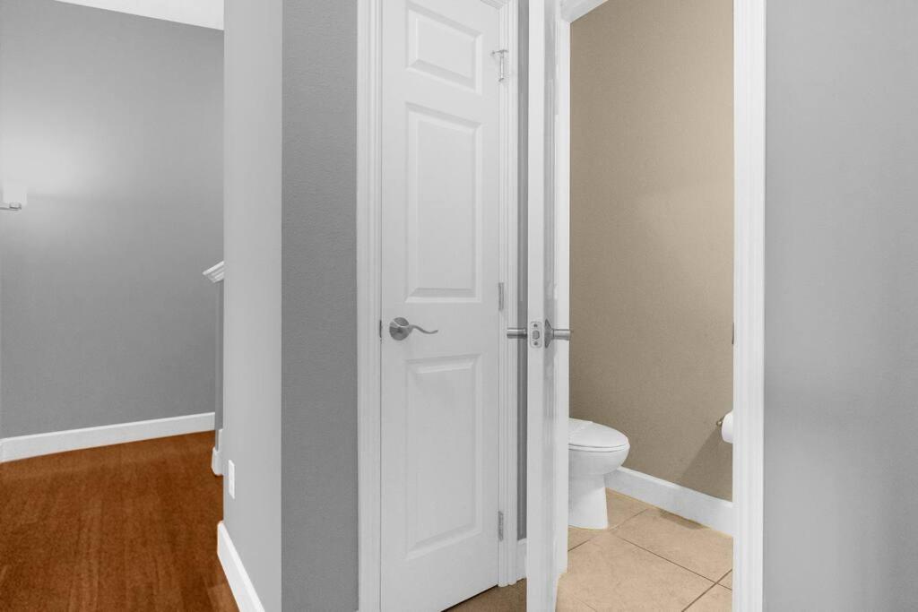 Vibrant 4Br Family Townhome 1 Mile From Disney World And Disney Springs Orlando Exterior foto